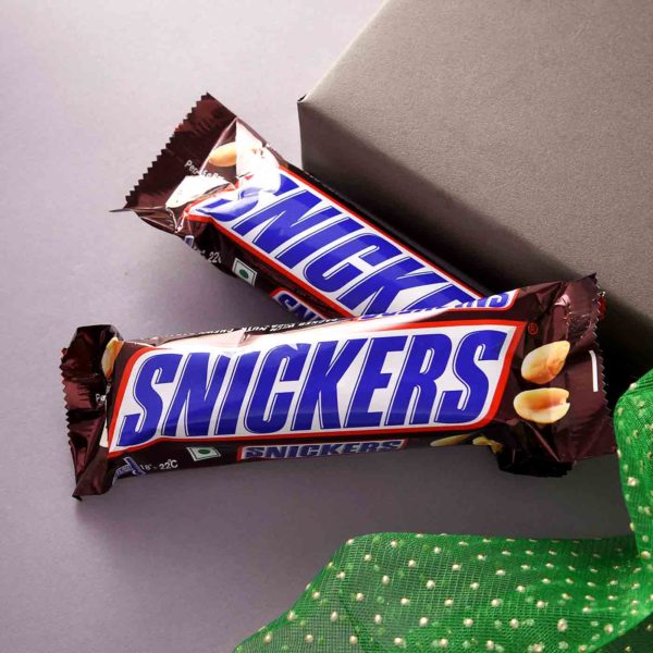 Bhai Dooj Combo With Snickers & Tikka Platter - Image 2