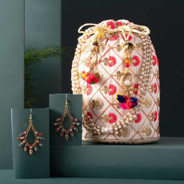 Nadna Sampat Deep & Besan Ladoo Combo - Image 2