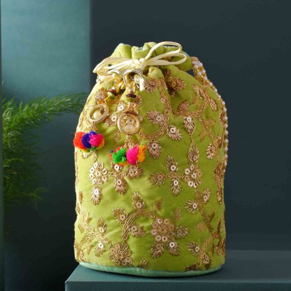 Traditional Karwachauth Embroidered Potli-Shringar Goodies & Dryfruits Hamper - Image 3