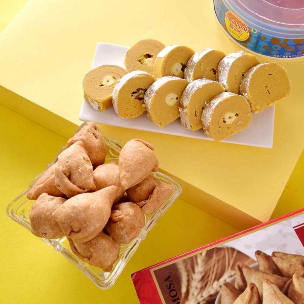 Lakshmi Ganesha Batisha & Snack Samosa Hamper - Image 3