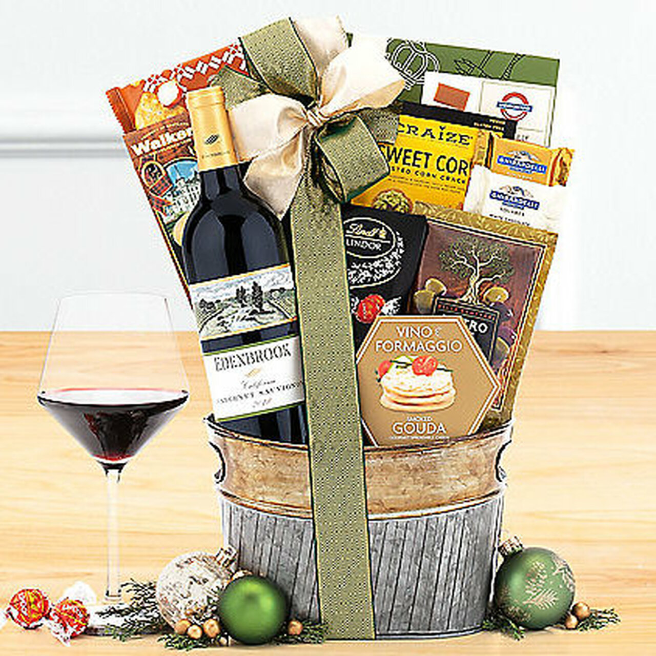 Edenbrook Vineyards Cabernet Wine Basket