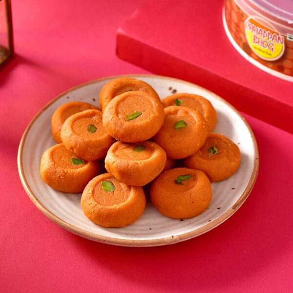 Bhaidooj Pooja Thali Kesar Peda Duo - Image 2
