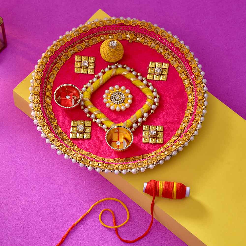 Bhaidooj Pooja Thali Kaju Anjeer Barfi Duo