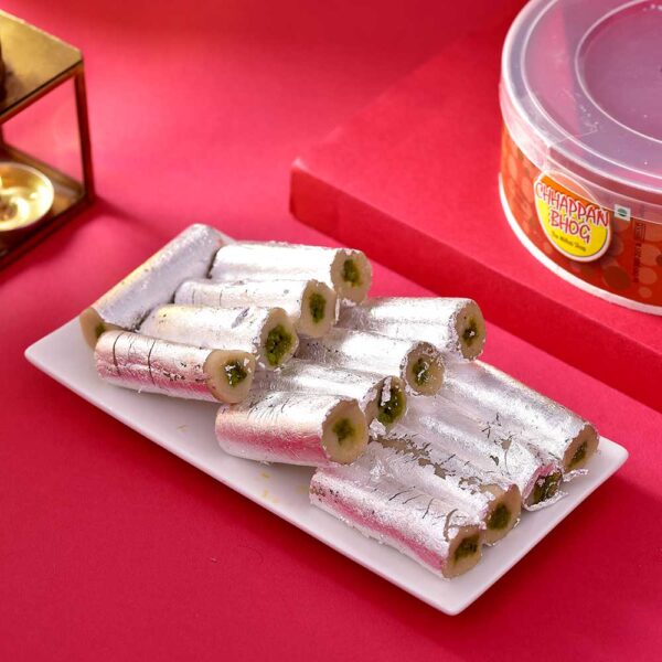 Bhaidooj Pooja Thali Kaju Pista Roll Combo - Image 2