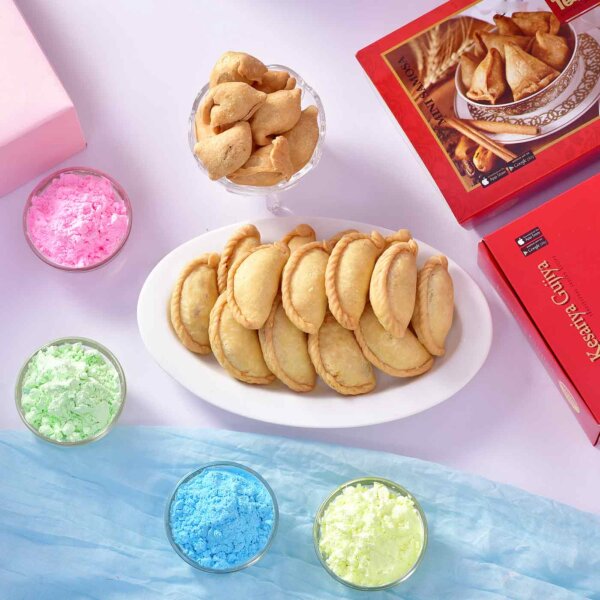 Snacks & Gujiya - HERBAL Amora Collection Gulal Gift Pack - Image 4