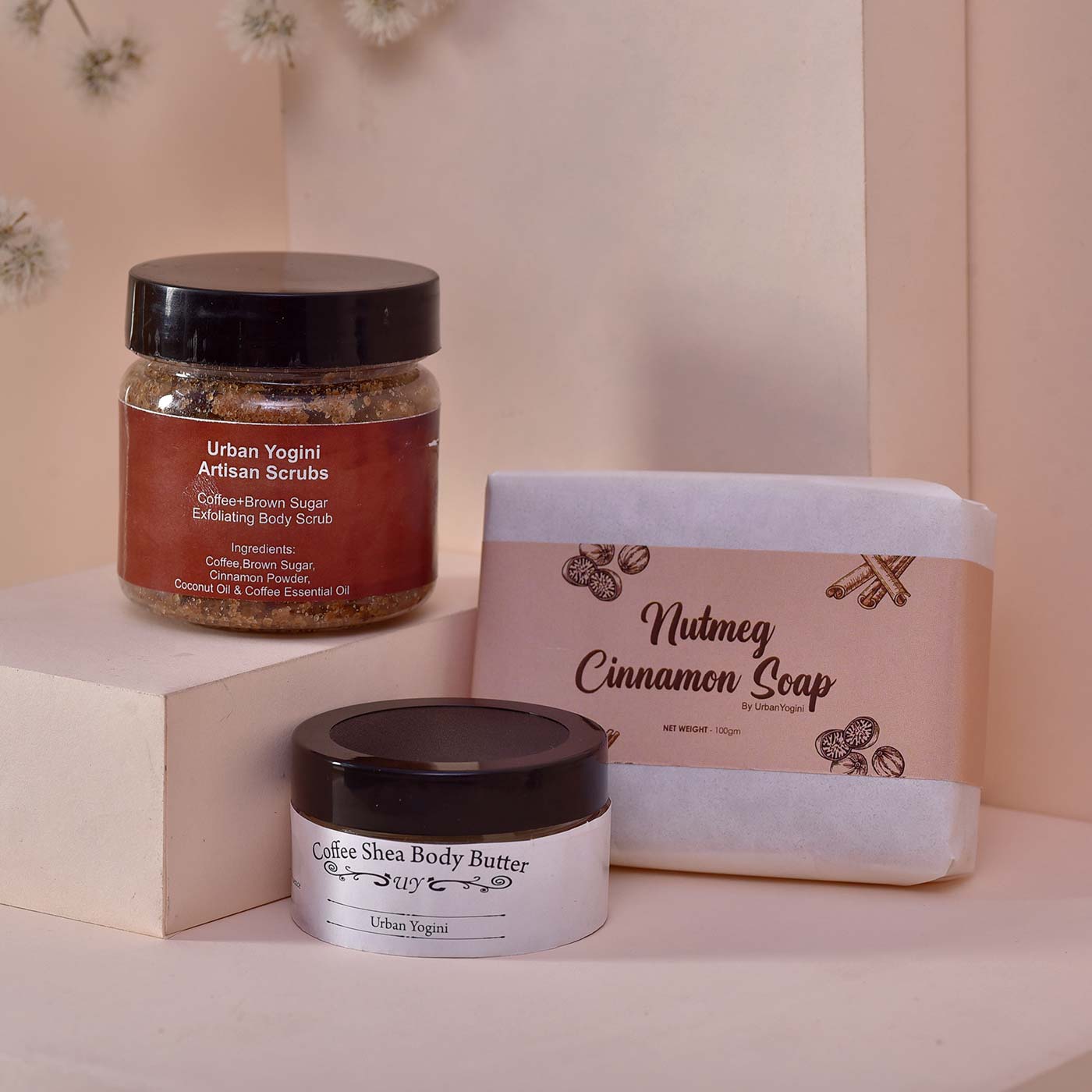 Mom's earthy spa hamper