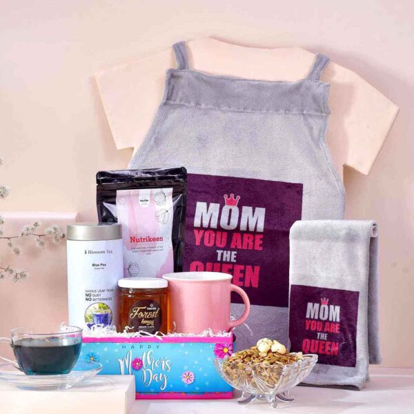 Queen's tea time hamper