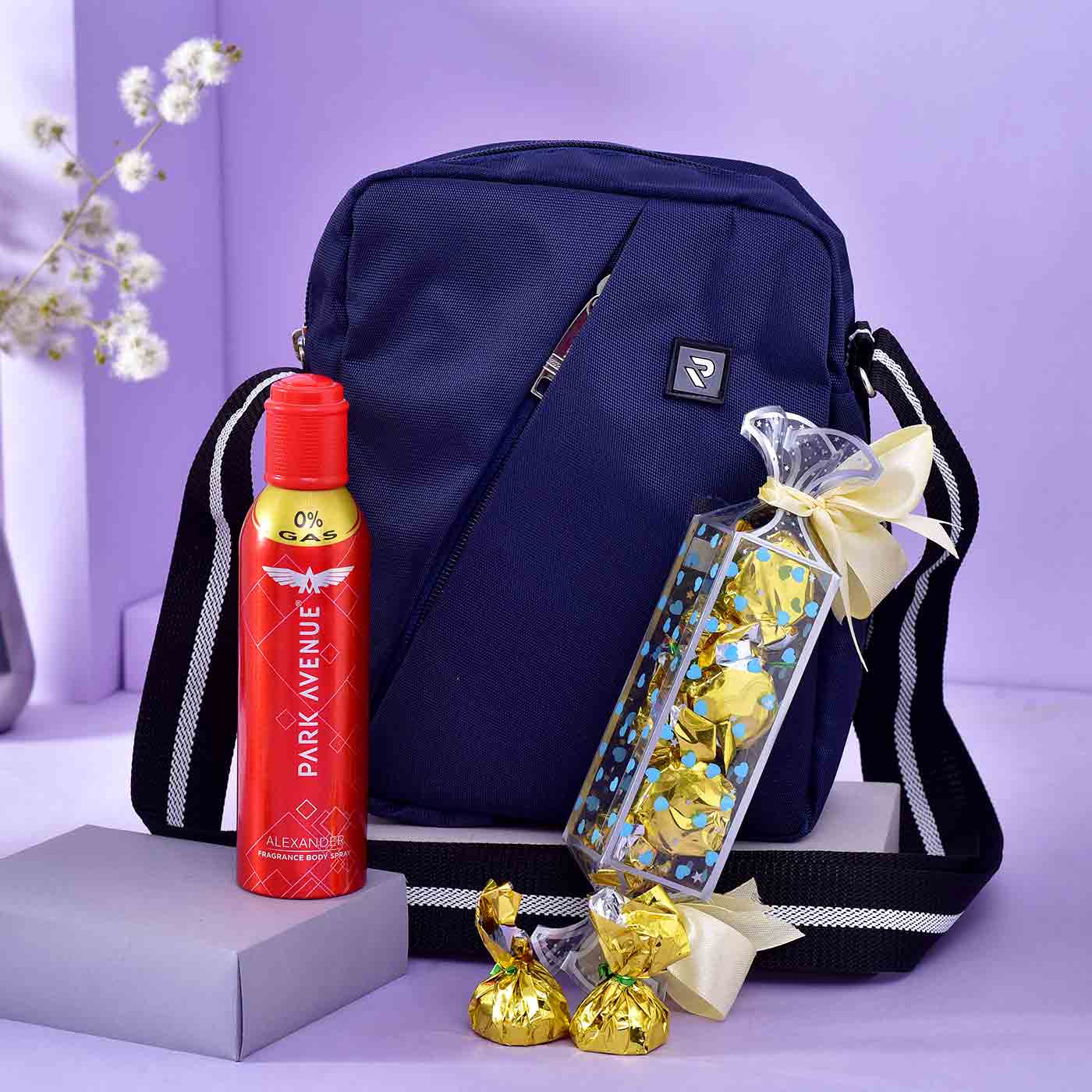 Traveler's kit hamper