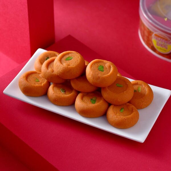 Terracotta Lakshmi & Ganesha & Kesar Peda Hamper for usa - Image 2