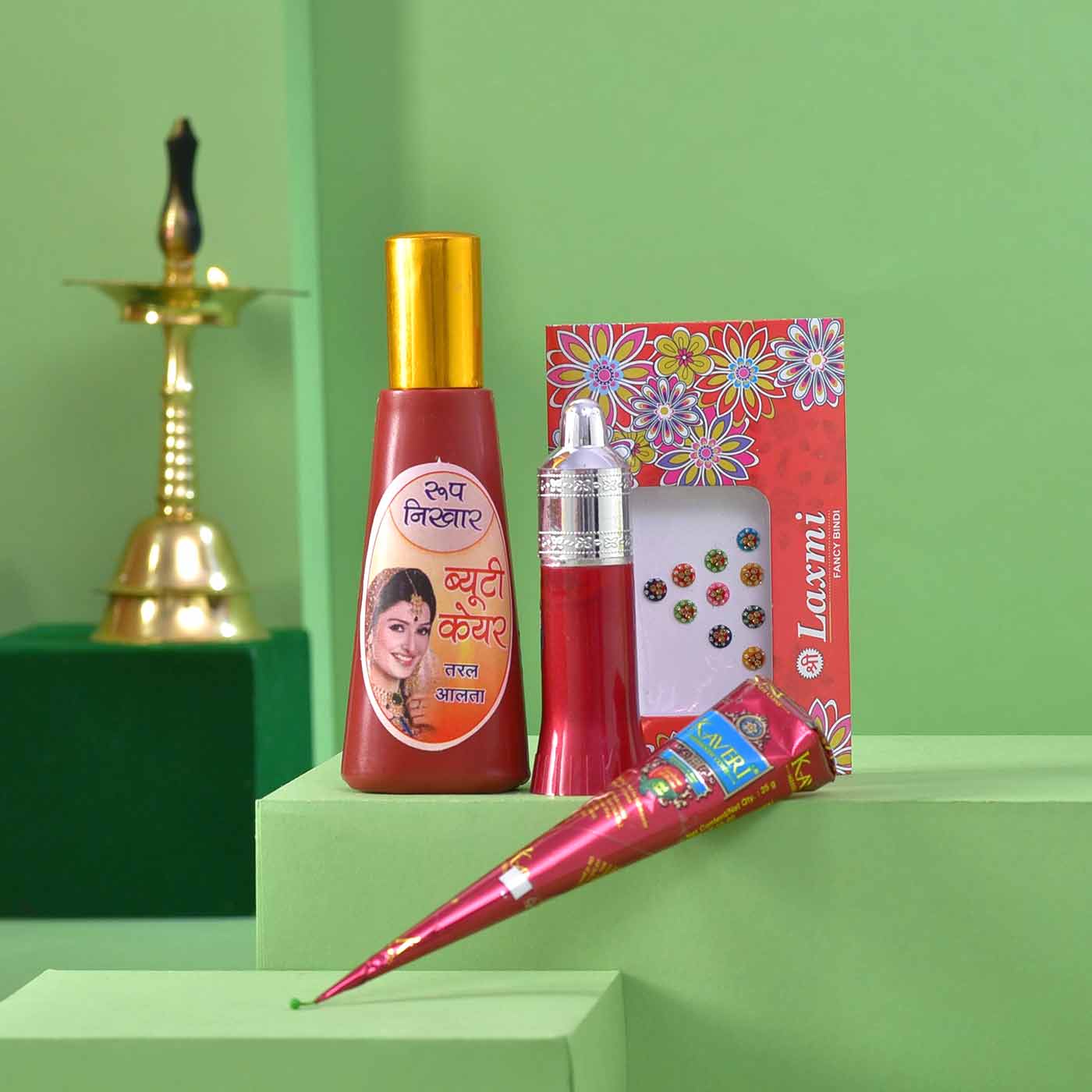 Karwachauth Thali & Cosmetic Hamper