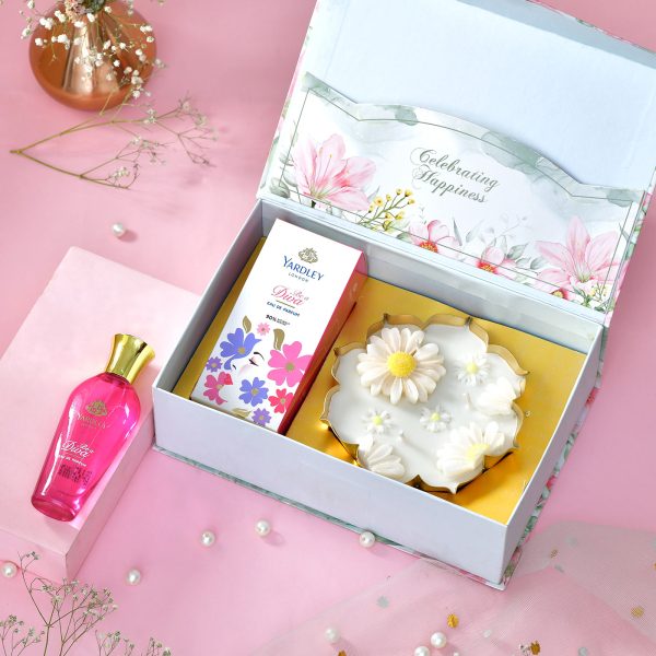 Celebration-Themed Hamper